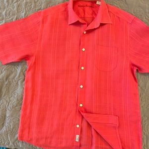 Tommy Bahama short sleeve 100% linen Mens shirt.